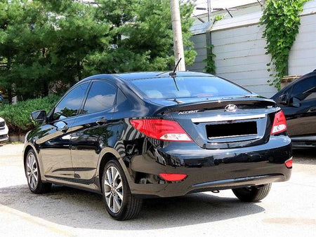 Hyundai Accent — photo 03