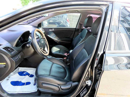Hyundai Accent — photo 05