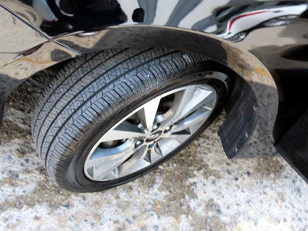 Hyundai Accent — photo 19