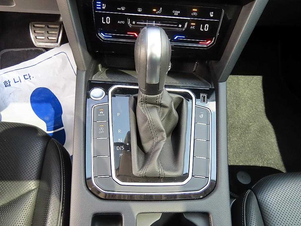 Volkswagen Arteon — photo 11