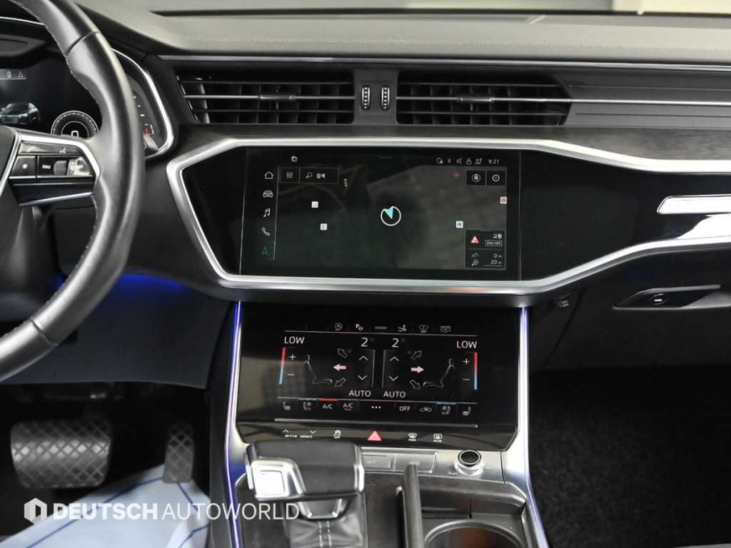 Audi A7 — photo 14