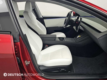 Tesla Model 3 — photo 10