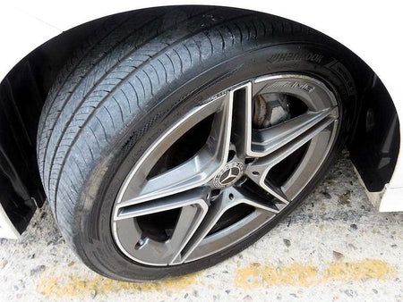Mercedes-Benz CLS-Class — photo 20