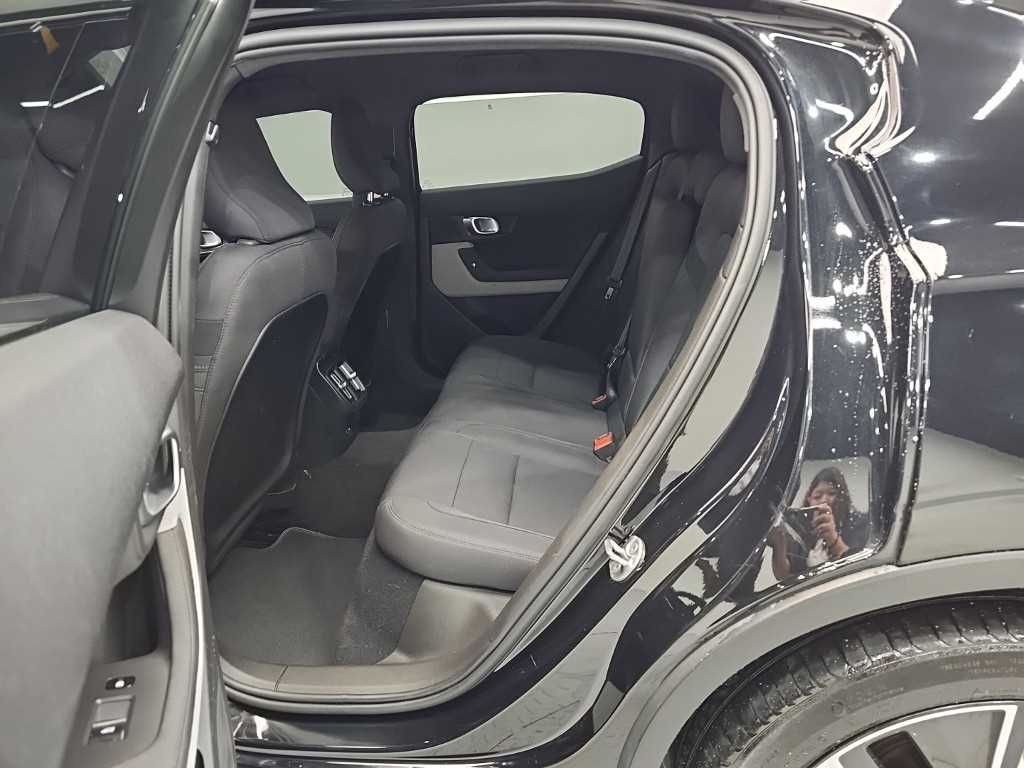 Polestar Polestar 2 — photo 12