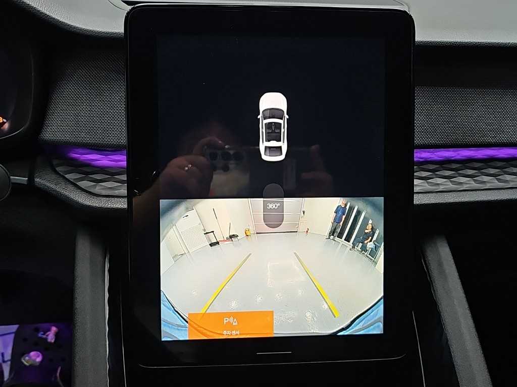 Polestar Polestar 2 — photo 14