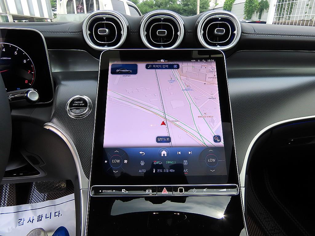 Mercedes-Benz GLC-Class — photo 12