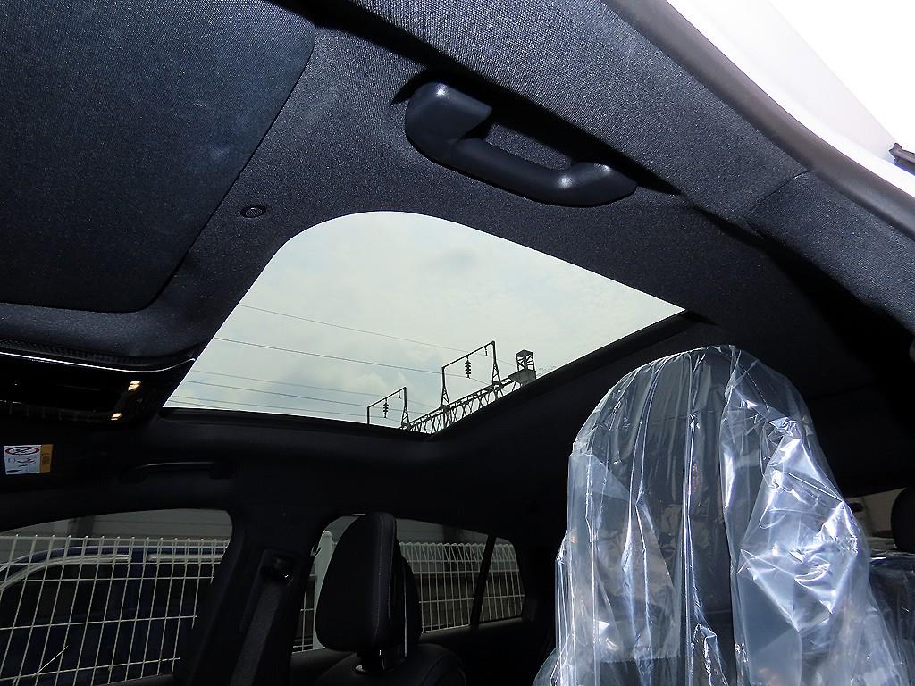 Mercedes-Benz GLC-Class — photo 17