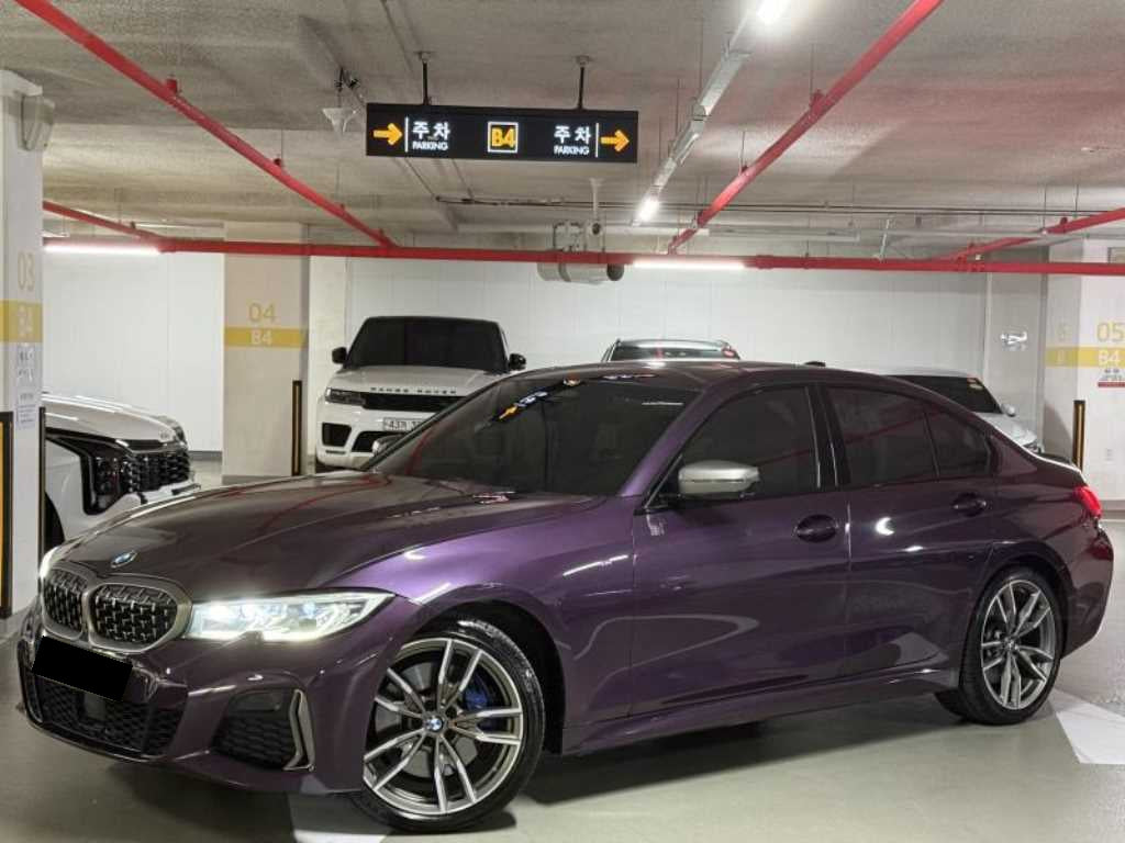 BMW 3-Series — photo 01