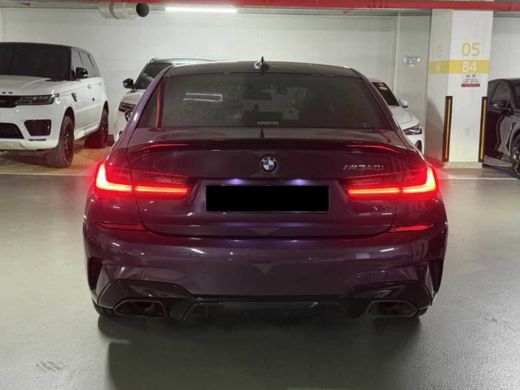 BMW 3-Series — photo 04