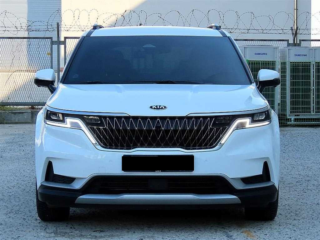 Kia Carnival — photo 02