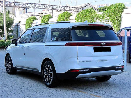 Kia Carnival — photo 03