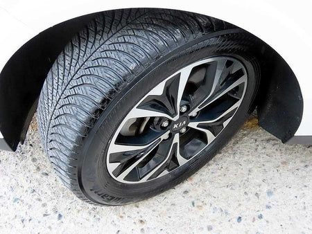 Kia Carnival — photo 20