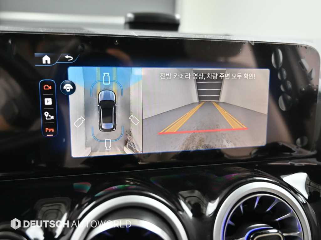 Mercedes-Benz EQA — photo 15