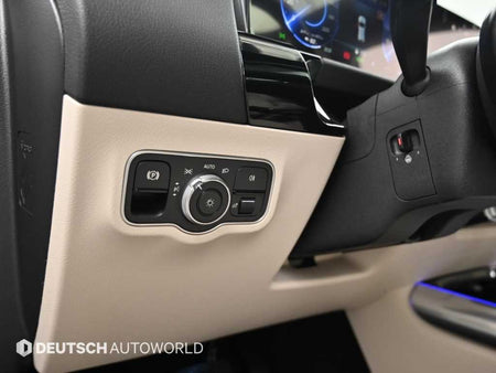 Mercedes-Benz EQA — photo 16