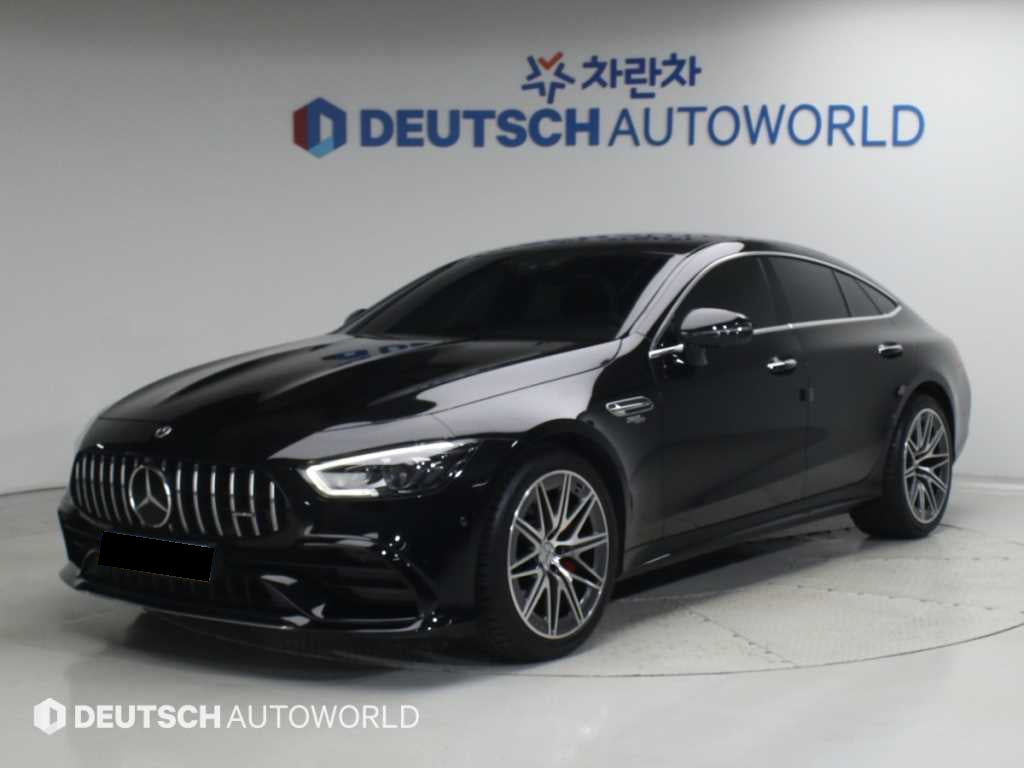Mercedes-Benz AMG GT — photo 02