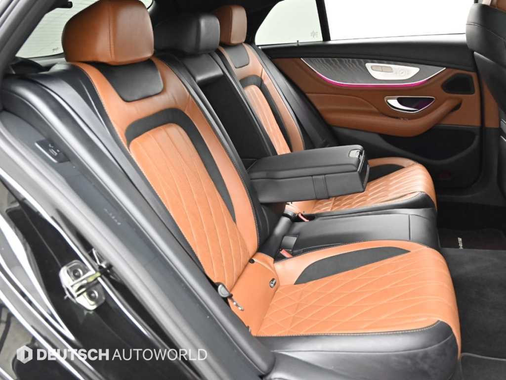 Mercedes-Benz AMG GT — photo 12