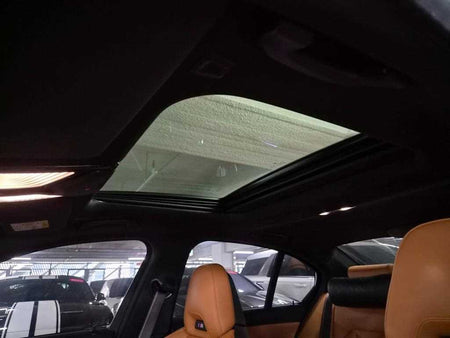 BMW 3-Series — photo 15