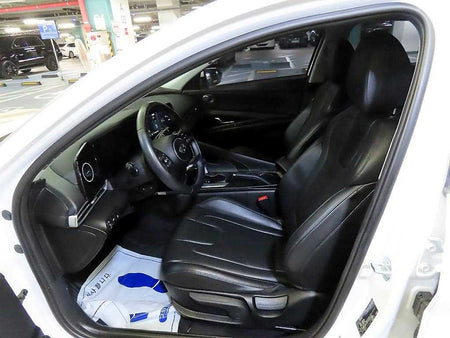 Hyundai Avante — photo 06