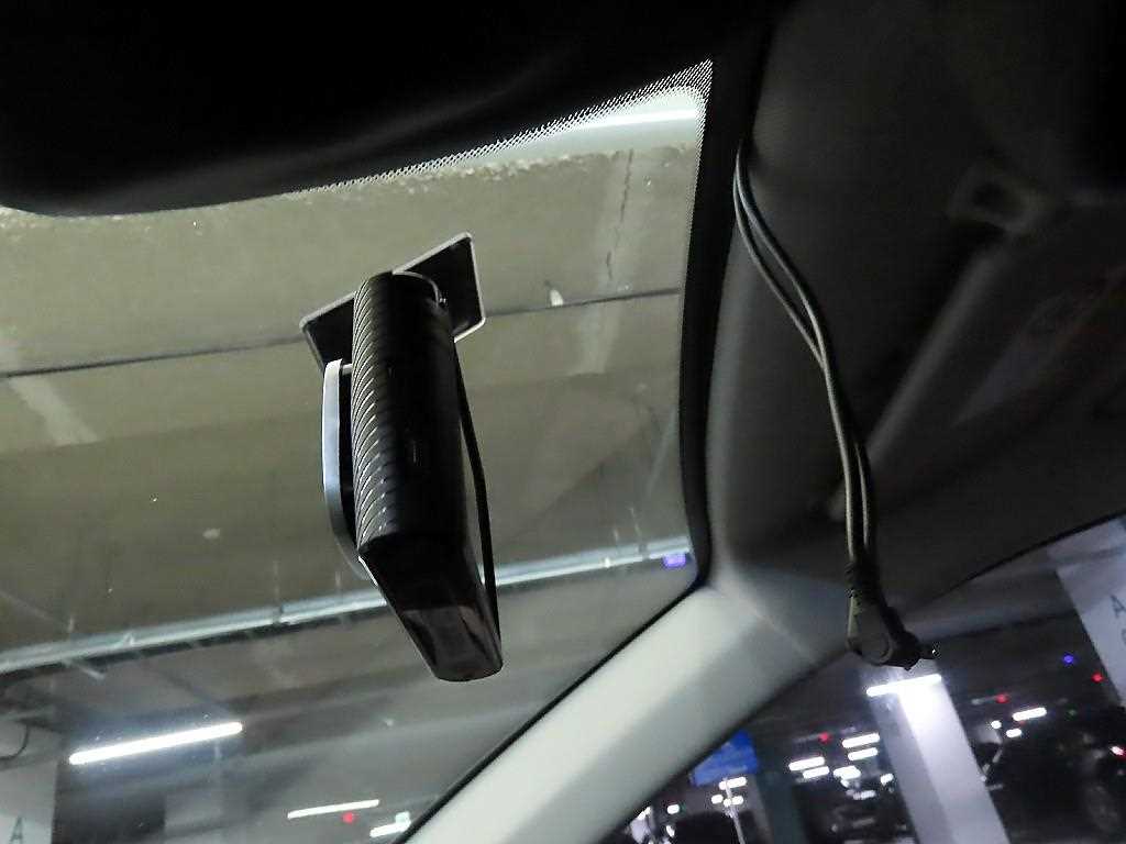 Hyundai Avante — photo 15