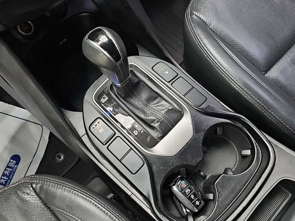 Hyundai Santafe — photo 08