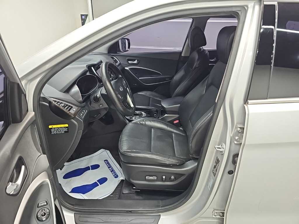 Hyundai Santafe — photo 11