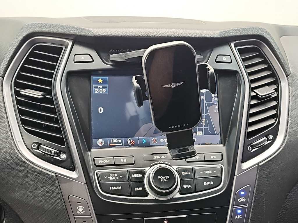Hyundai Santafe — photo 15