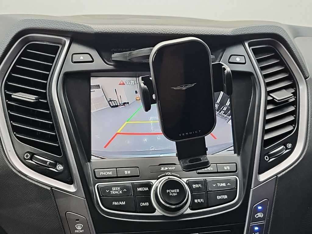 Hyundai Santafe — photo 16