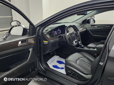 Hyundai Sonata — photo 11