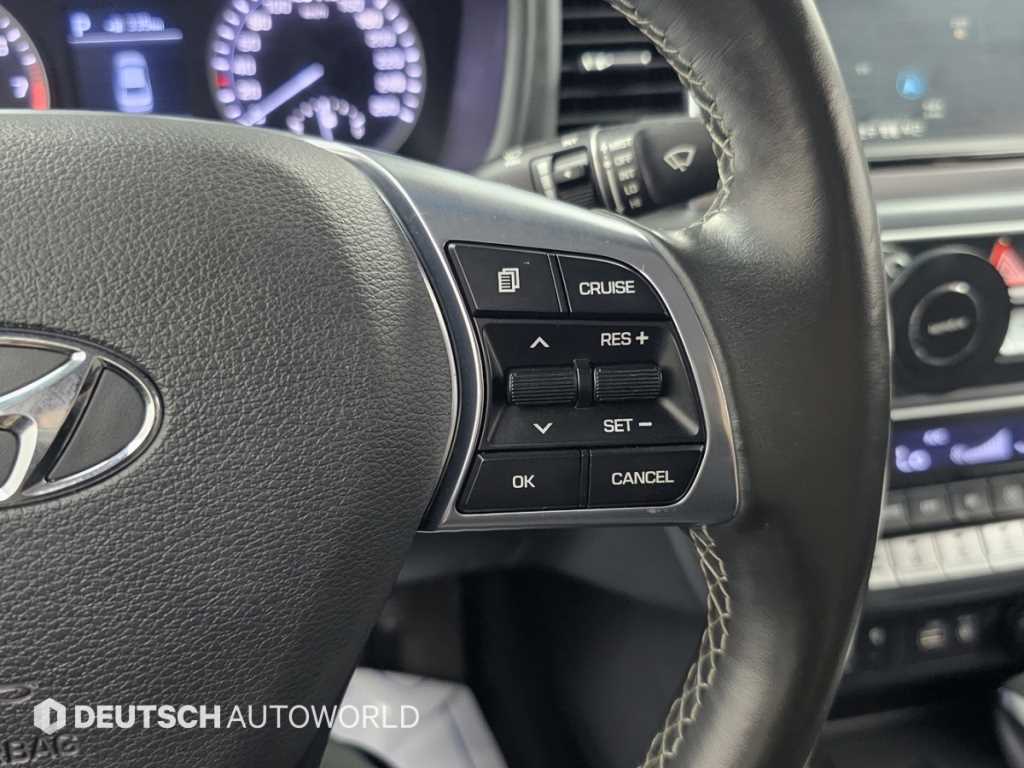 Hyundai Sonata — photo 16