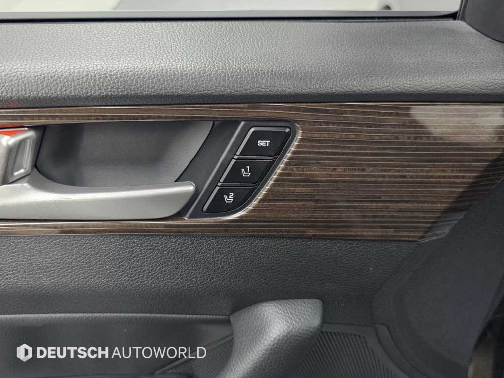 Hyundai Sonata — photo 18
