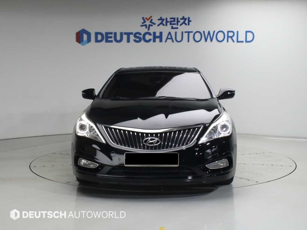 Hyundai Grandeur — photo 03