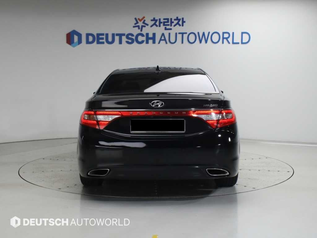 Hyundai Grandeur — photo 04