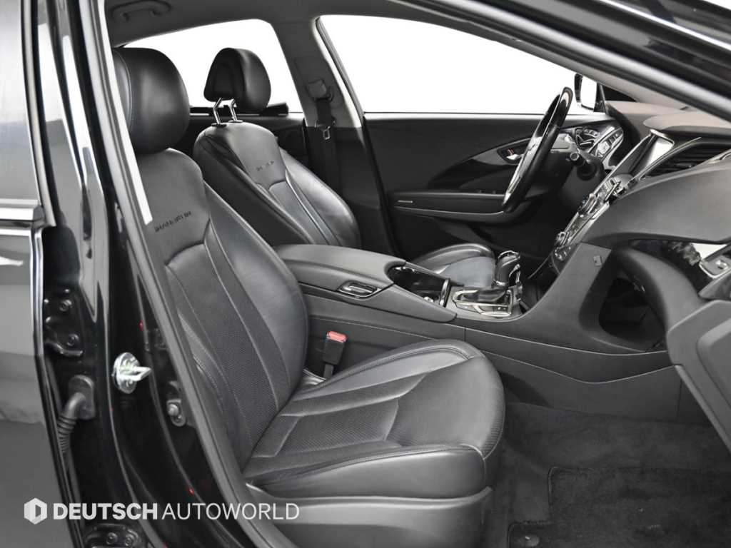 Hyundai Grandeur — photo 10