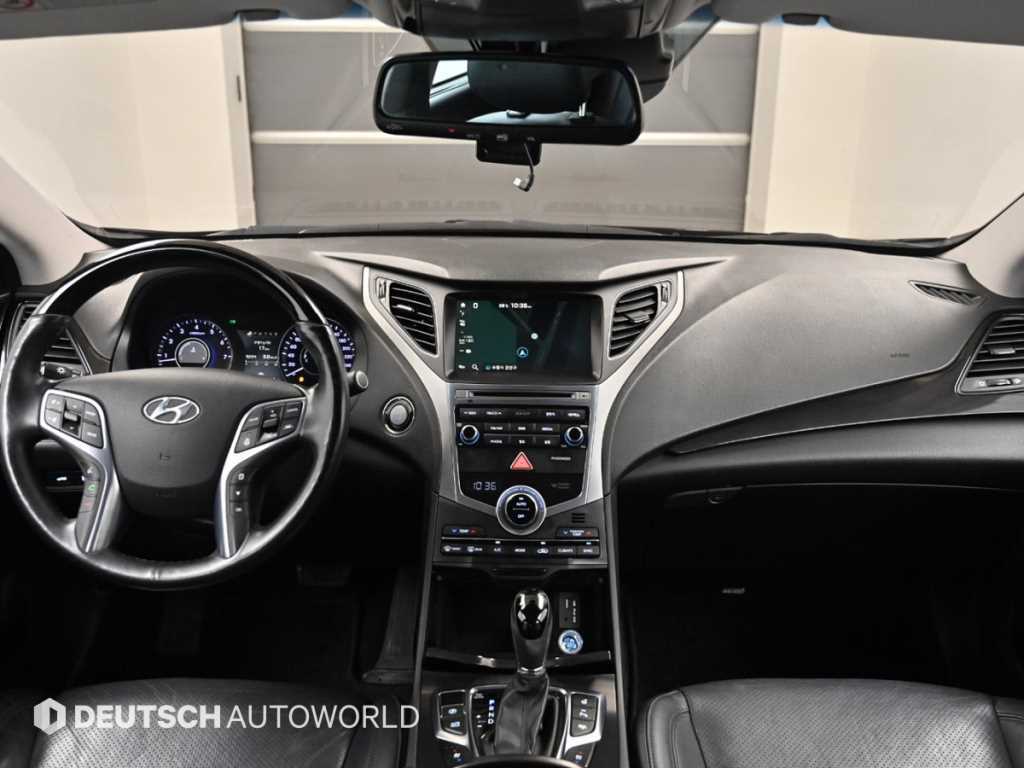 Hyundai Grandeur — photo 08