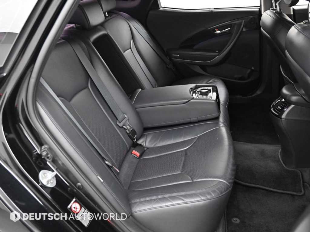 Hyundai Grandeur — photo 12
