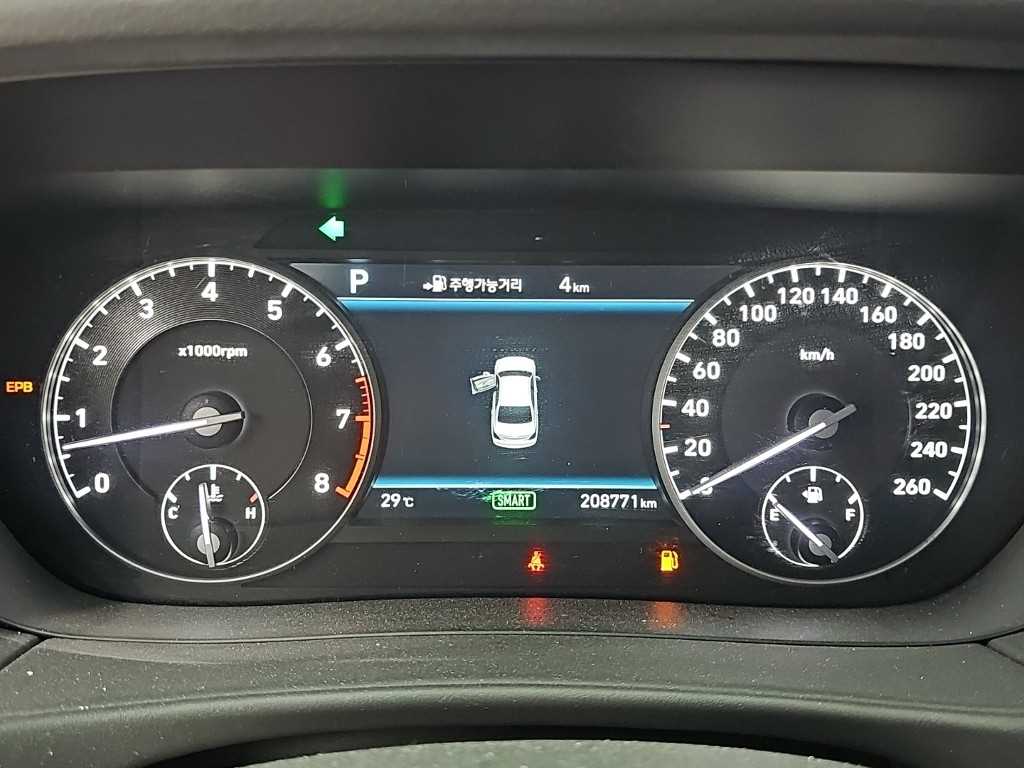 Genesis EQ900 — photo 06