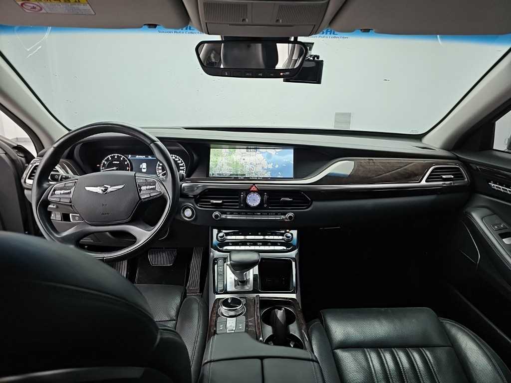 Genesis EQ900 — photo 07