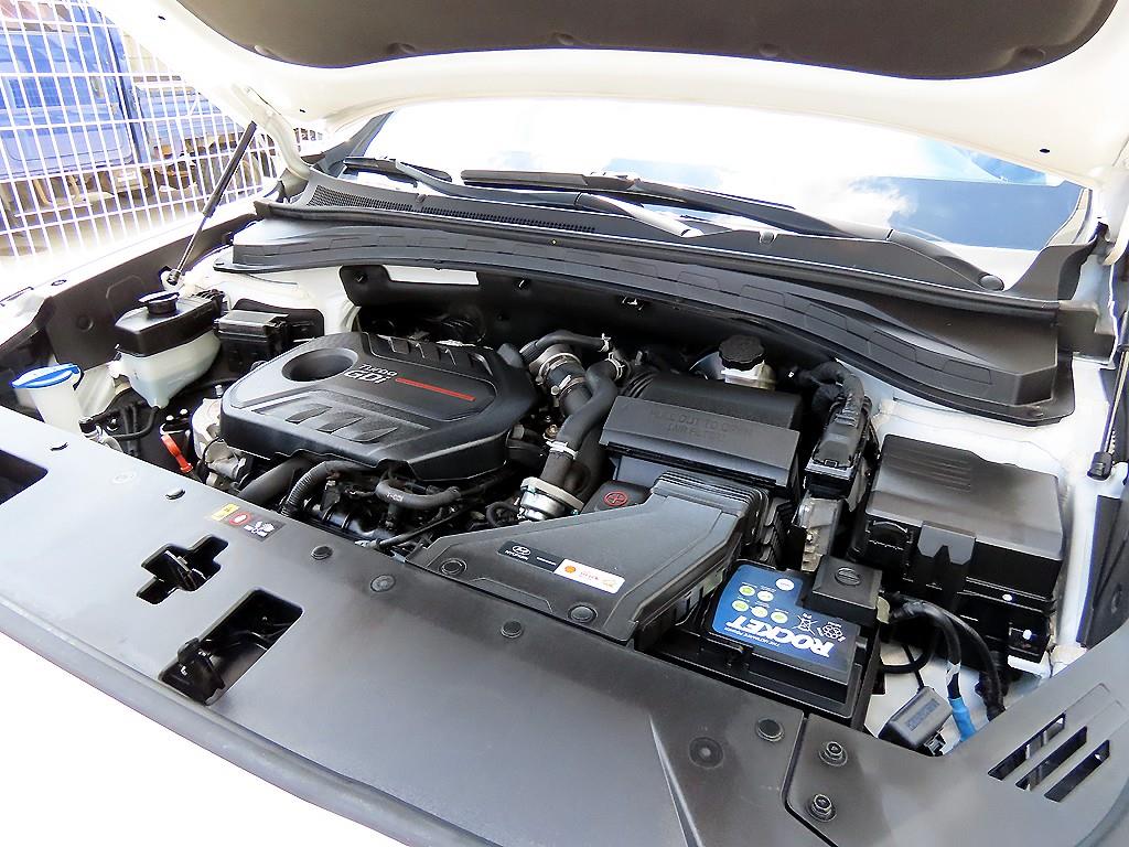 Hyundai Santafe — photo 19