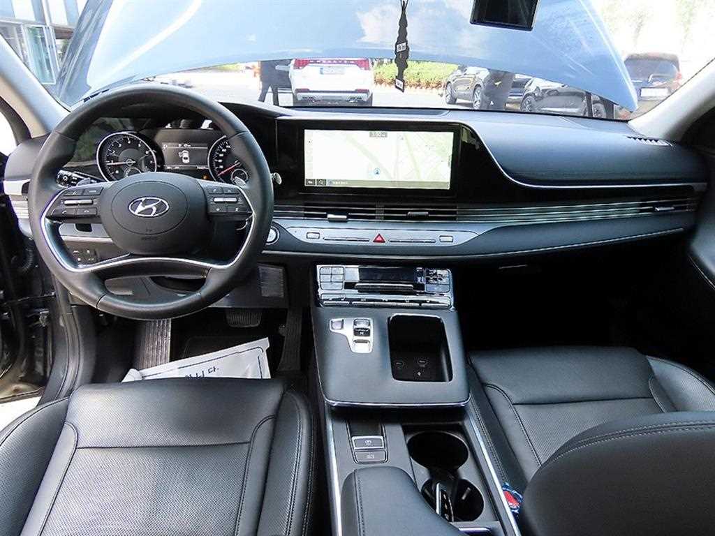 Hyundai Grandeur — photo 07