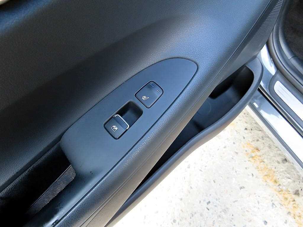 Hyundai Grandeur — photo 16
