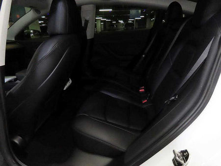 Tesla Model 3 — photo 07