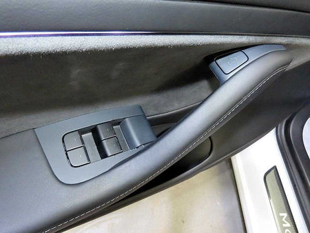 Tesla Model 3 — photo 13