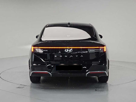 Hyundai Sonata — photo 03