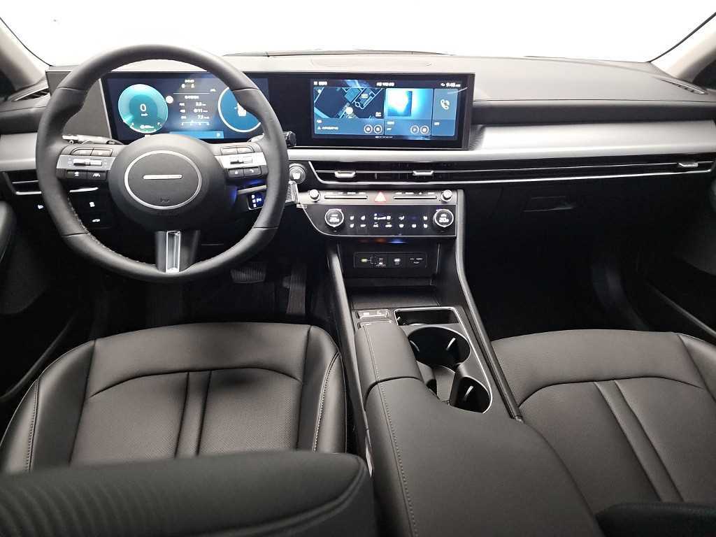 Hyundai Sonata — photo 07