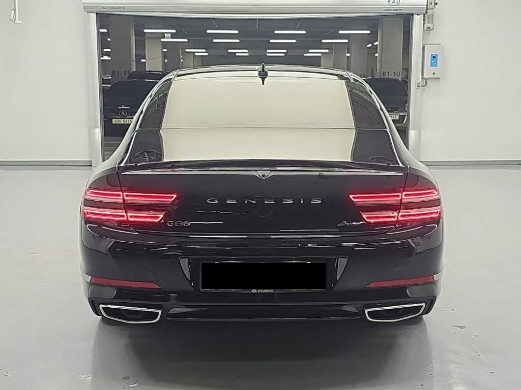 Genesis G80 — photo 03