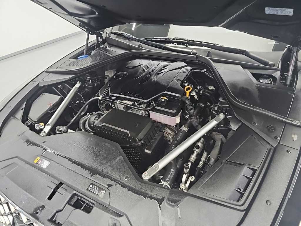 Genesis G80 — photo 05