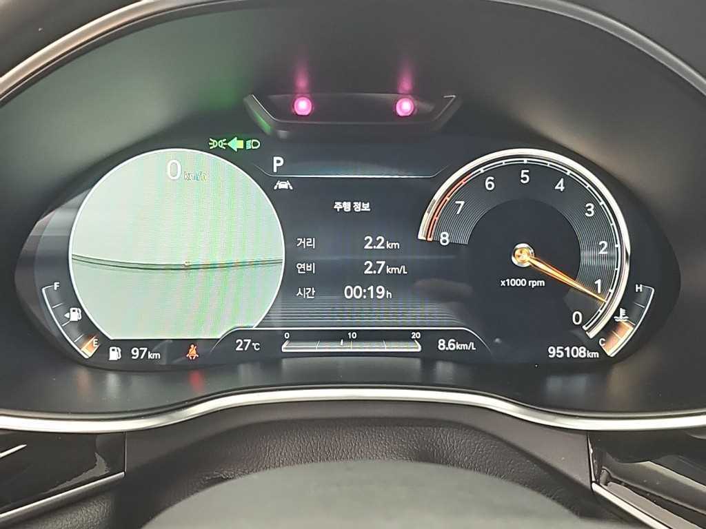 Genesis G80 — photo 06