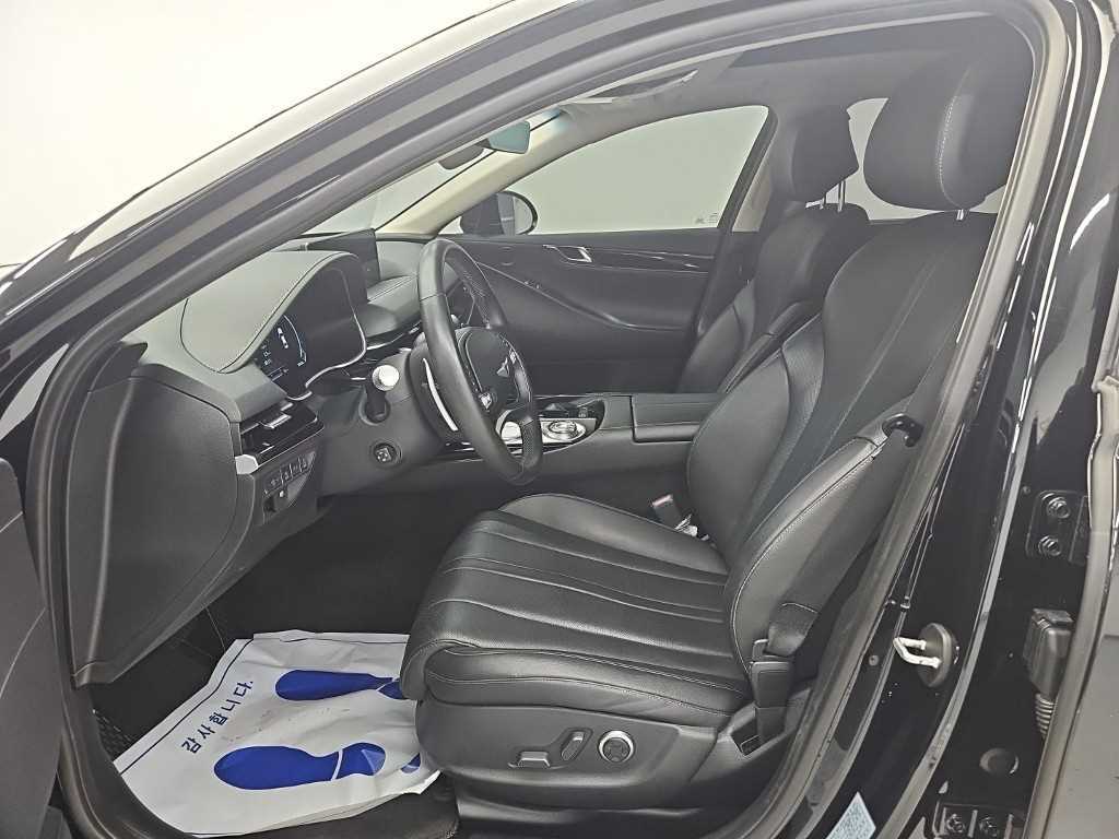 Genesis G80 — photo 11