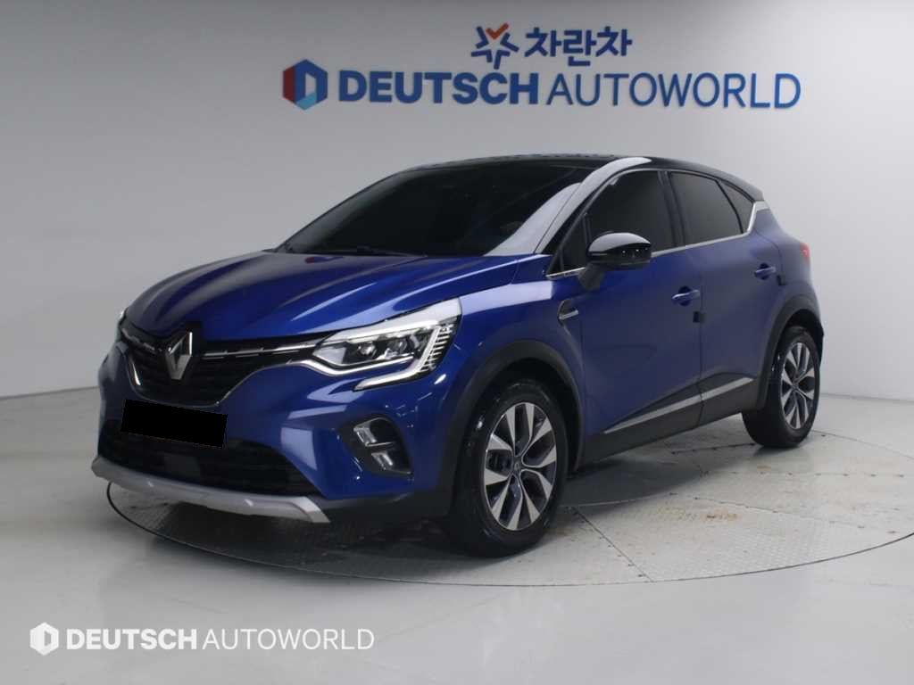 RENAULT Captur — photo 01