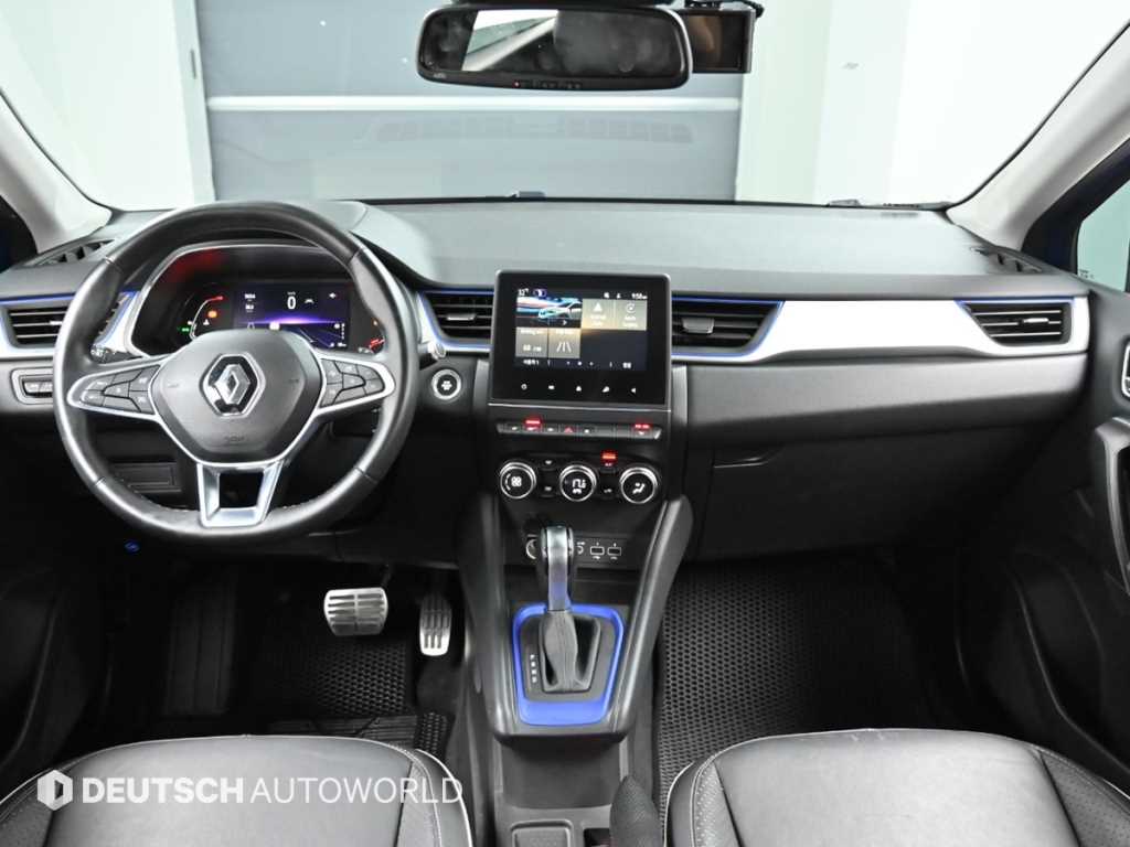RENAULT Captur — photo 07